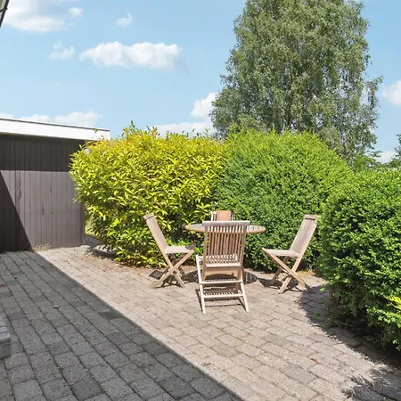 3 Bedroom Gorgeous In Dronningmolle